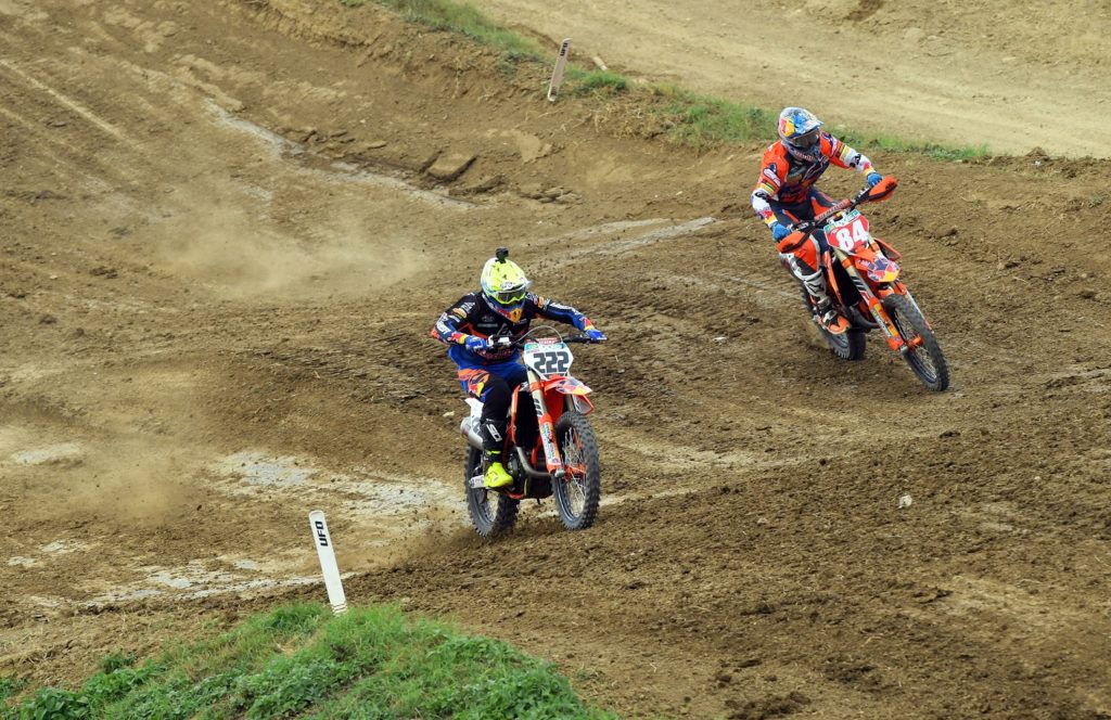 pirelli-da-record-campione-mondiale-fim-motocross-per-la-70a-volta-nella-storia
