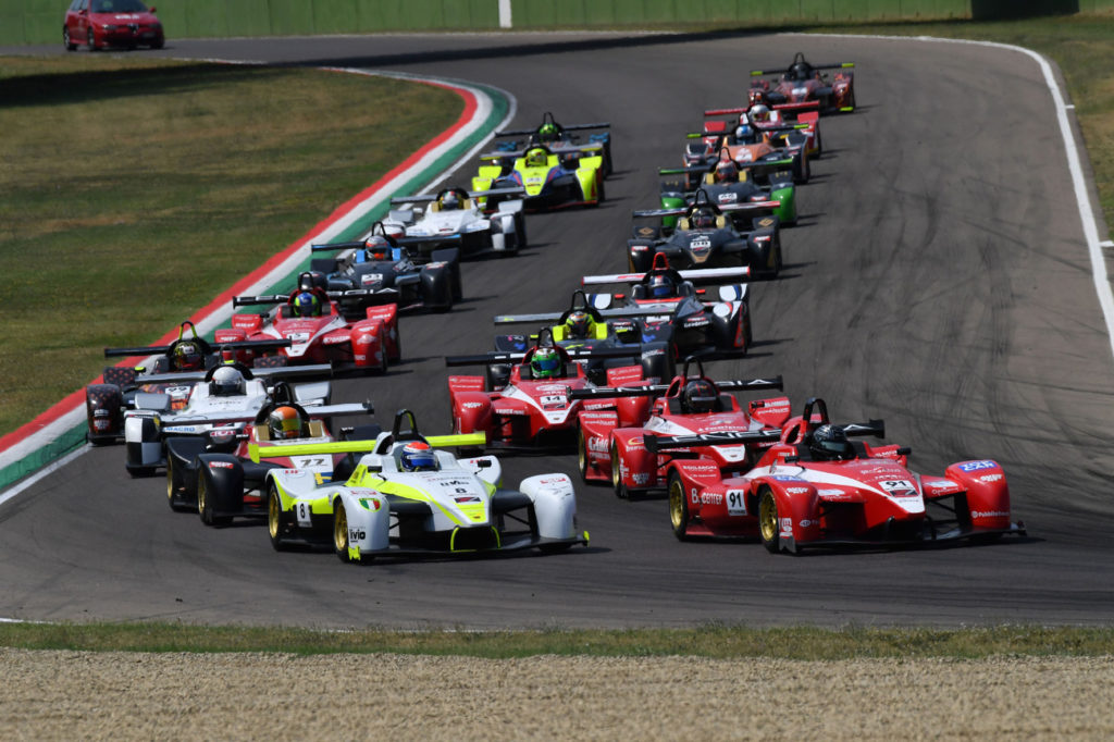 giro-di-boa-per-il-campionato-italiano-sport-prototipi-gommato-yokohama