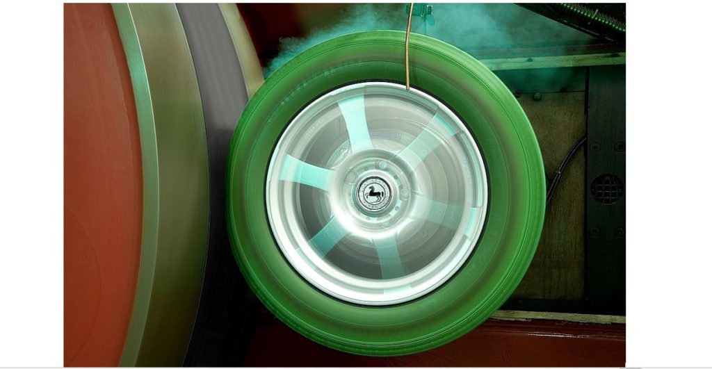 continental-installa-le-prime-macchine-nel-taraxagum-lab-di-anklam