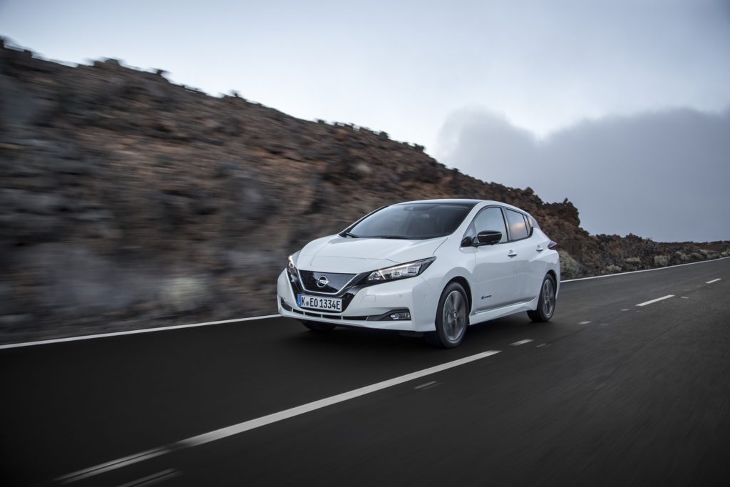 la-nuova-nissan-leaf-e-il-veicolo-100-elettrico-piu-venduto-europa-e-italia