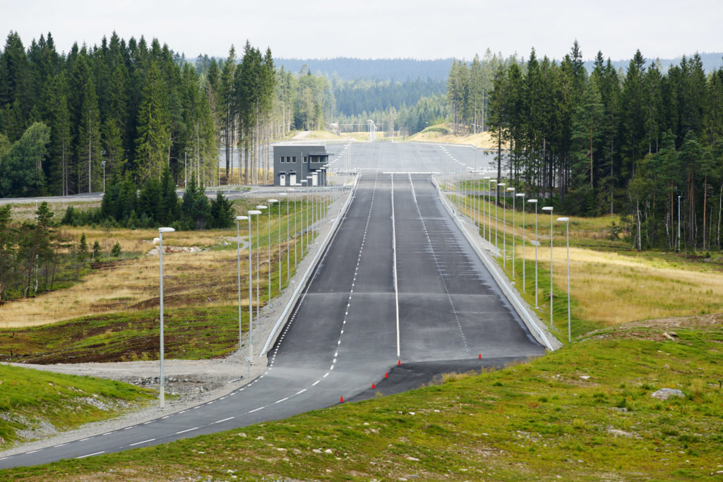 svezia-e-stato-costruito-il-primo-tracciato-dedicato-solo-ai-test-per-veicoli-autonomi
