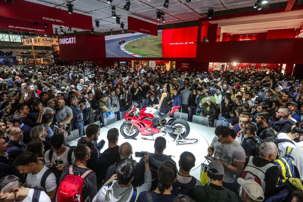 ducati-uninvasione-di-pubblico-ad-eicma-2018