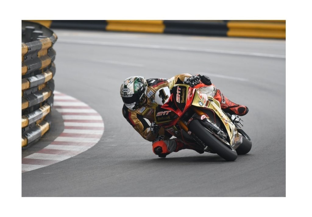 piloti-dunlop-si-preparano-per-il-gran-premio-di-macao