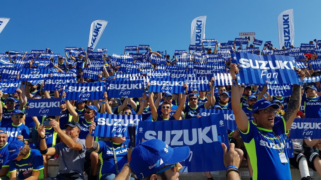 motogp-2019-torna-la-tribuna-suzuki-al-mugello