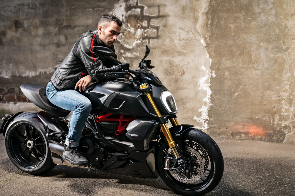 iniziata-bologna-la-produzione-del-diavel-1260