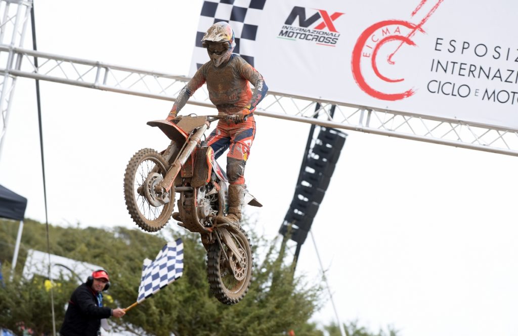 con-gli-scorpion-mx-soft-pirelli-domina-riola-sardo-lapertura-della-stagione-2019