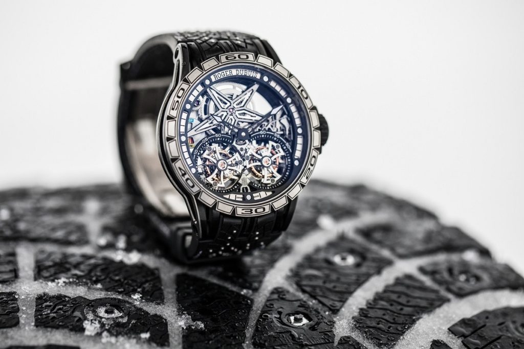 lorologio-di-roger-dubuis-ispirato-dai-chiodati-pirelli