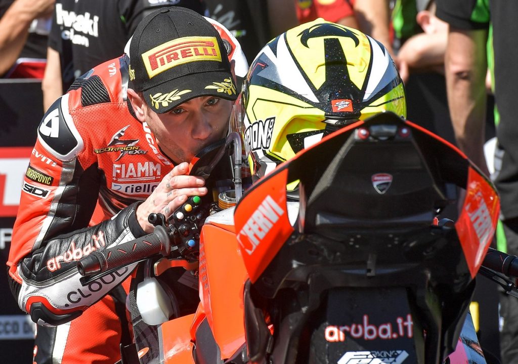 sbk-dominio-ducati-e-bautista