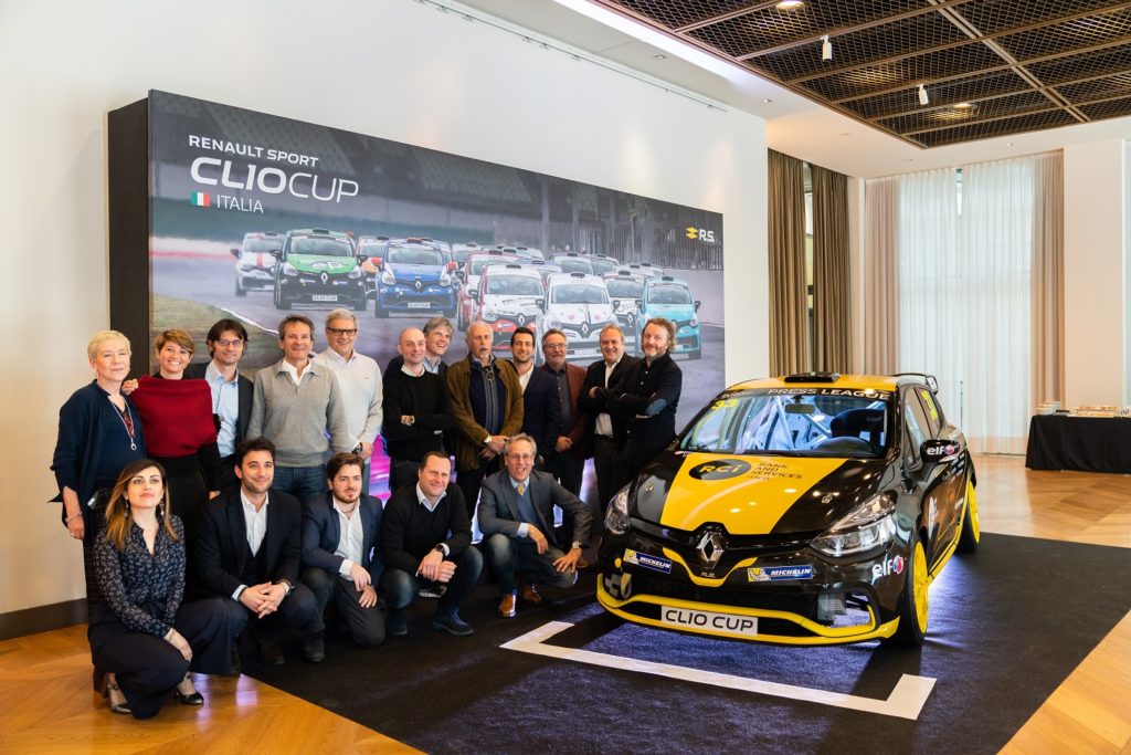 la-clio-cup-press-league-cala-il-poker-presentata-la-4a-edizione-del-trofeo-riservato-alla-stampa