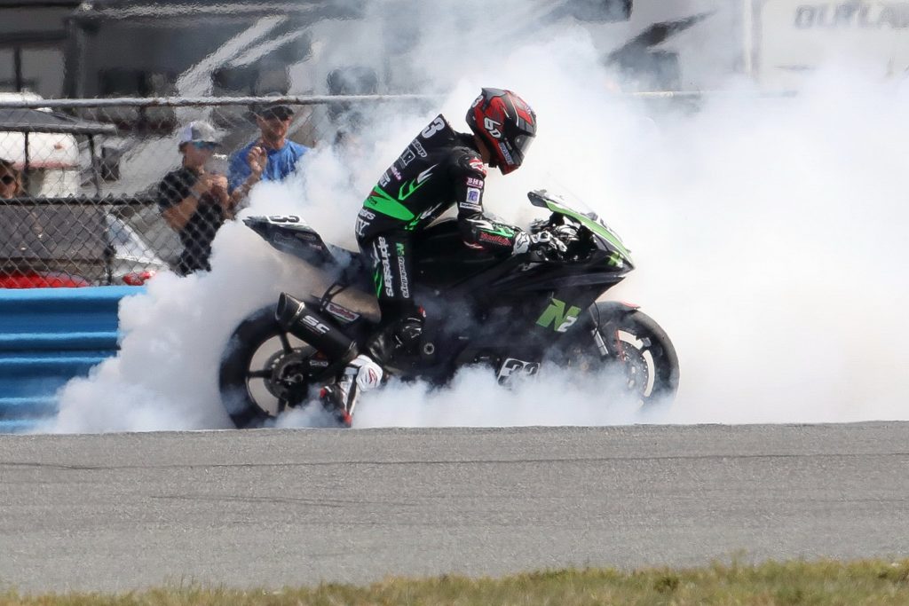 pirelli-e-kyle-wyman-vincono-la-78a-edizione-della-famosa-daytona-200