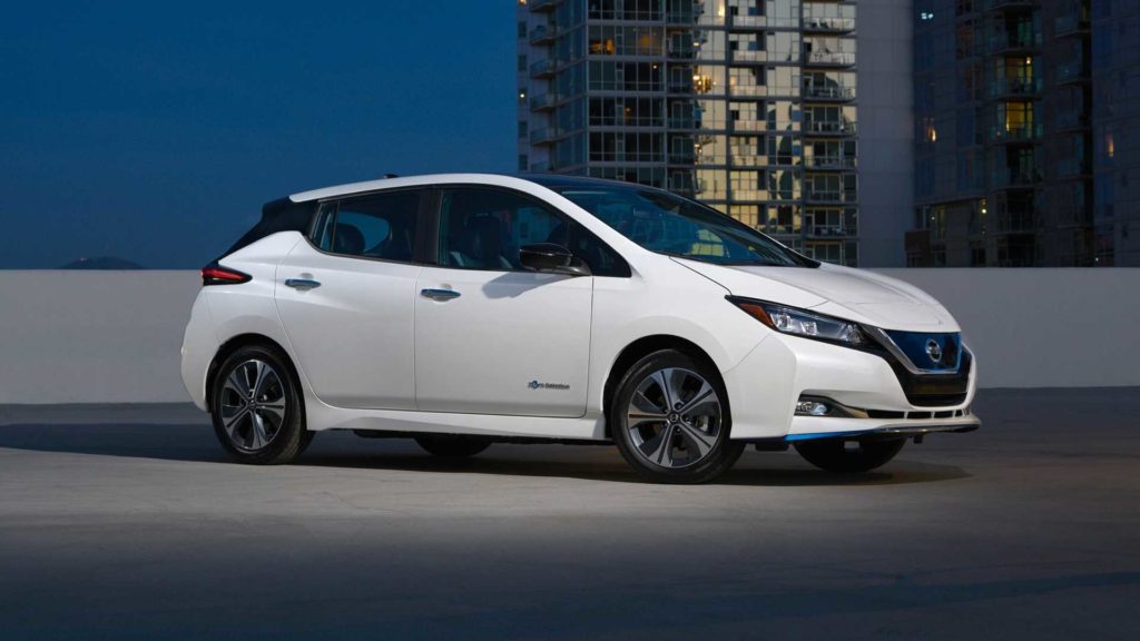 nissan-amplia-lofferta-di-leaf-europa-con-nuove-versioni-e-tecnologie-avanzate