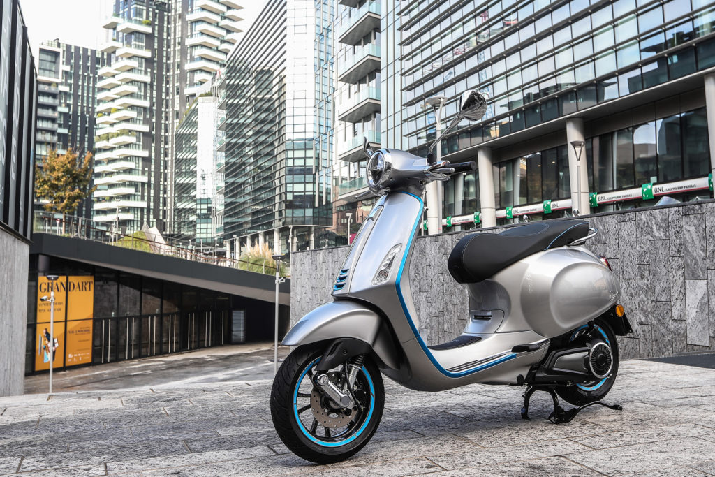 the-sound-of-europe-tour-vespa