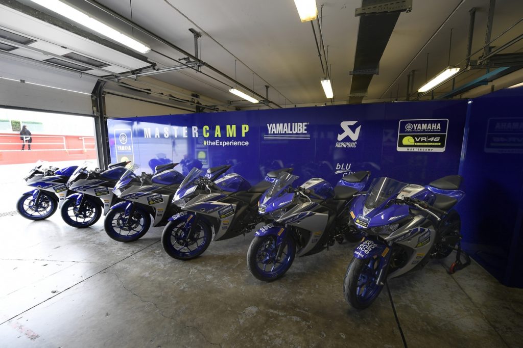 pirelli-yamaha-vr46-master-camp-diablo-supercorsa