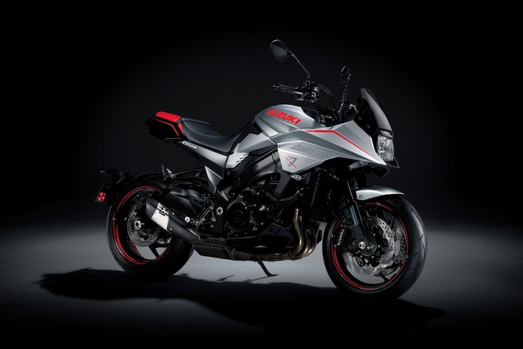 suzuki-presenta-una-versione-speciale-della-katana-jindachi