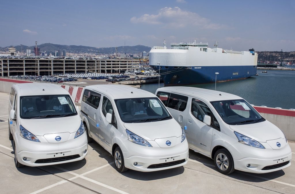 il-nuovo-nissan-e-nv200-van-100-elettrico-registra-un-record-europa-con-10-000-ordini
