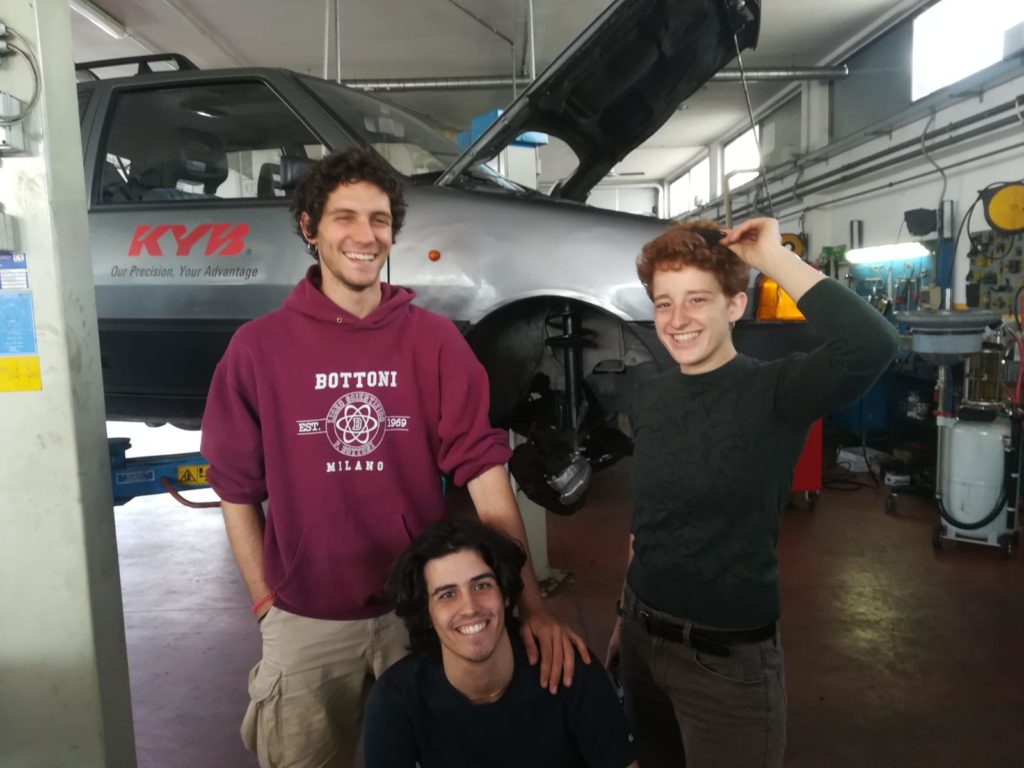 kyb-italy-sponsorizza-il-team-pb1-al-mongol-rally