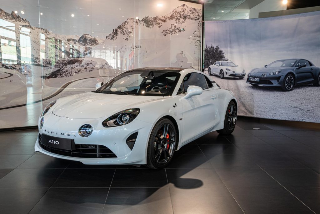 alpine-a110s-la-nuova-versione-ultra-sportiva-di-alpine