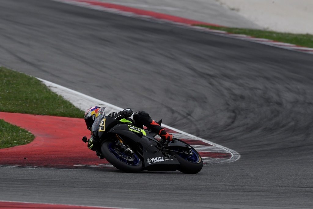 piloti-della-vr46-riders-academy-misano-per-dunlop-days