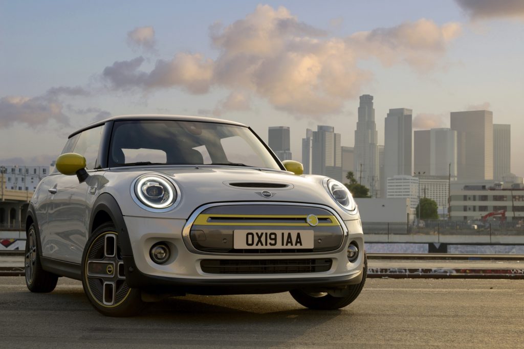 nuova-mini-full-electric-prezzo-prestazioni-scheda-info