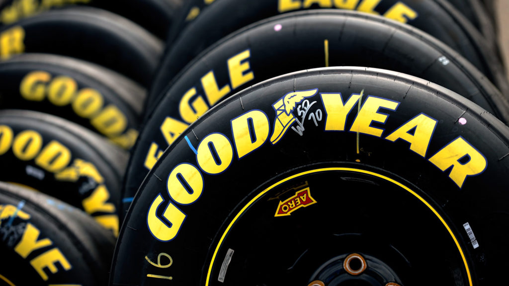 goodyear-e-nascar-pensano-ai-18-pollici-per-il-2021