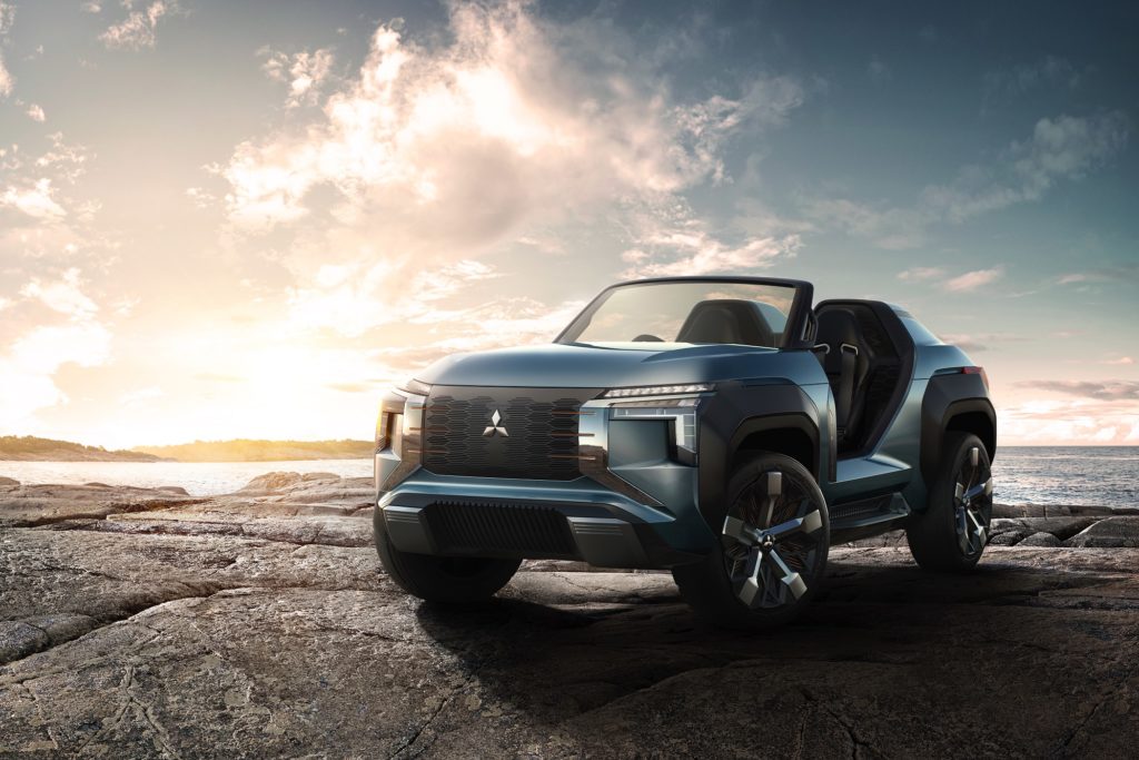 mitsubishi-tokyo-mi-tech-concept-super-height-k-wagon
