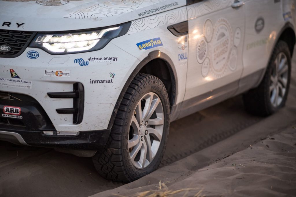 goodyear-wrangler-duratrac-land-rover-parco-okavango-zambezi