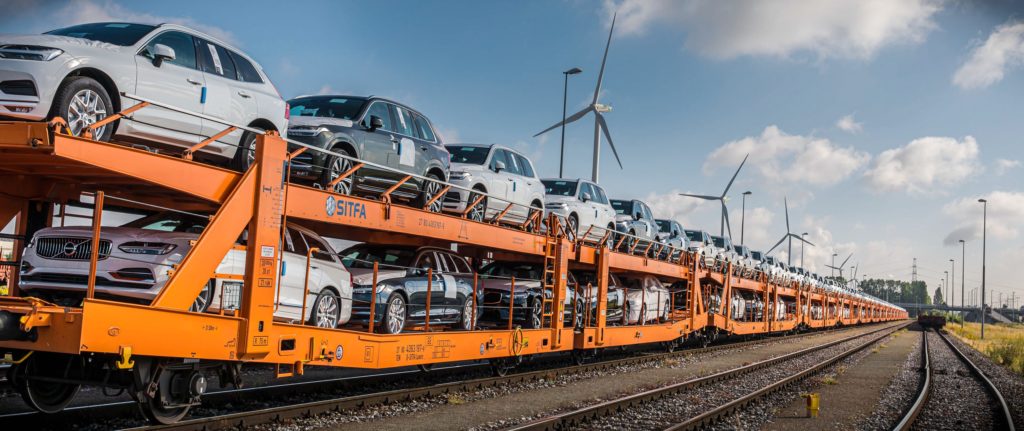 volvo-riduce-emissioni-co2-dal-trasporto-su-gomma-alle-spedizioni-su-rotaia