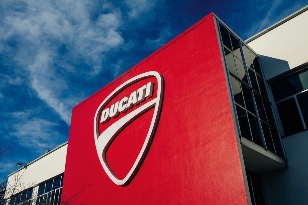 ducati-riaccende-i-motori-presto-le-nuove-moto-nei-concessionari