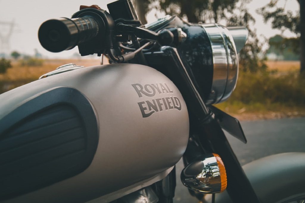 estensione-garanzia-royal-enfield-estende-di-fabbrica-per-3-mesi