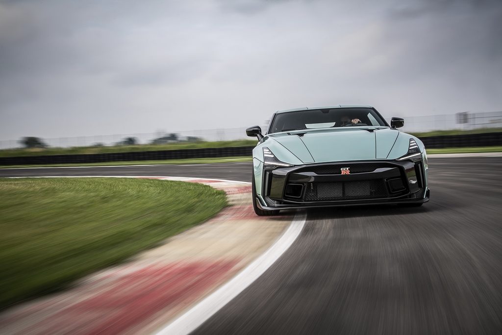 presentata-in-anteprima-mondiale-la-nissan-gt-r50-by-italdesign