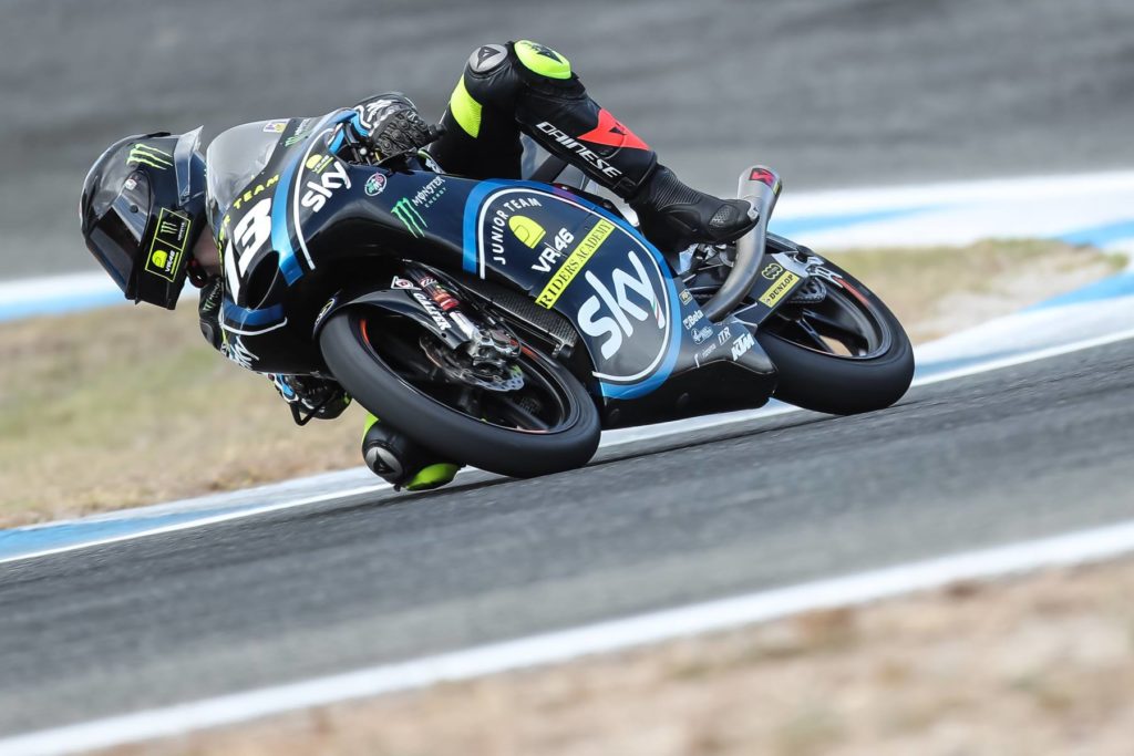 vr46-riders-academy-partnership-dunlop