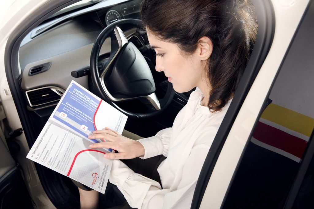 grandinate-estive-consigli-carglass-auto-grandine-parabrezza-cristalli-vetri