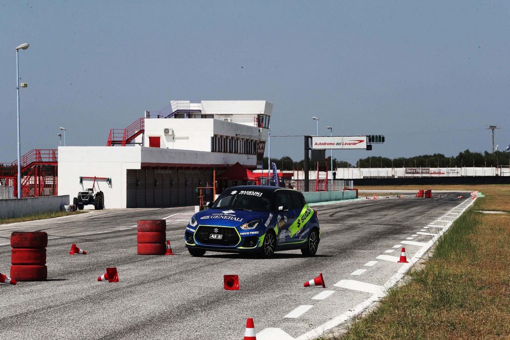 aci-rally-italia-talent-2020-cuneo-swift-sport-hybrid-circuito-busca