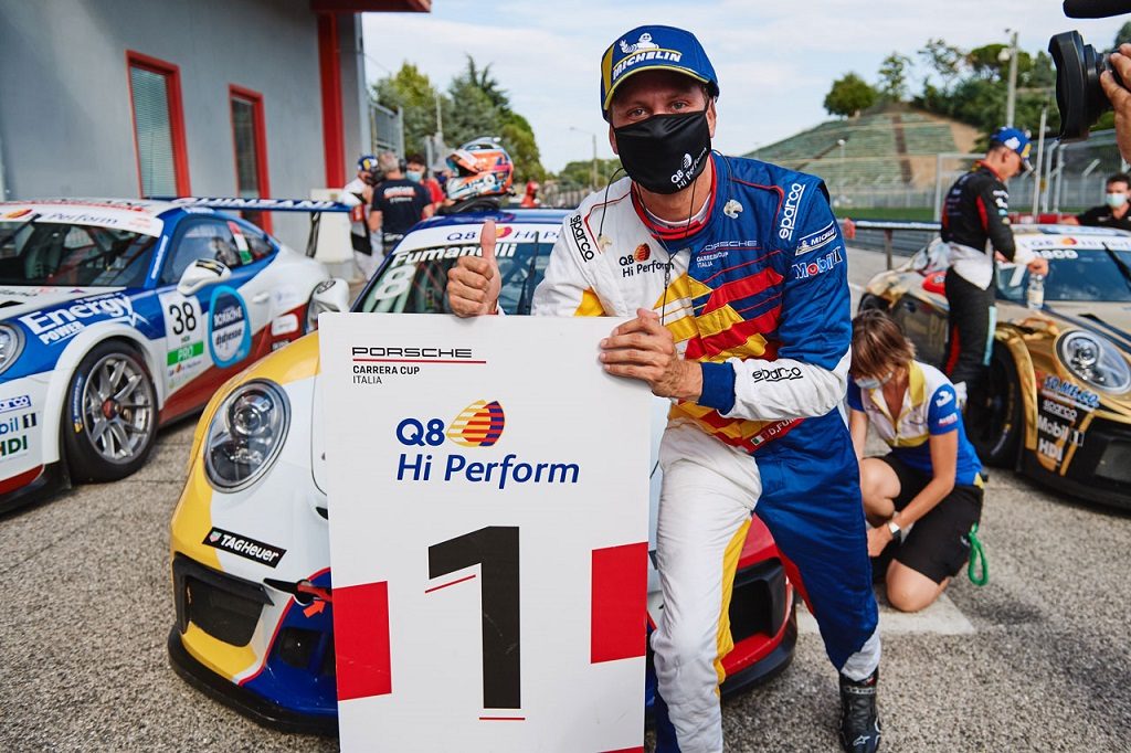 porsche-carrera-cup-italia-2020-prima-vittoria-per-il-team-q8-hi-perform-a-imola