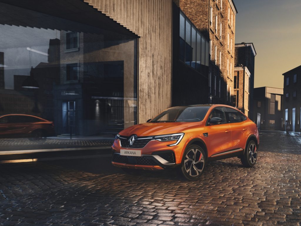 renault-arkana-suv-coupe-ibrido