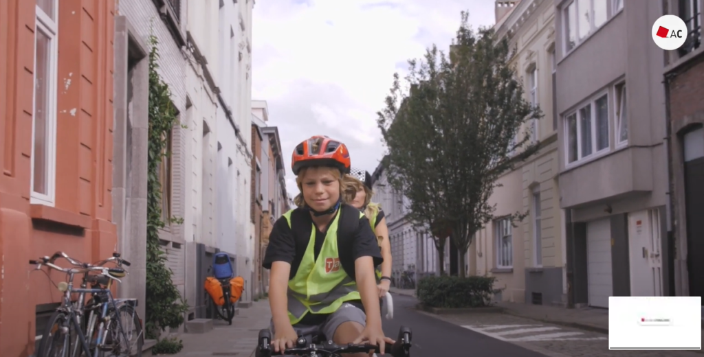 test-caschi-bici-prezzo-non-fa-la-differenza-altroconsumo