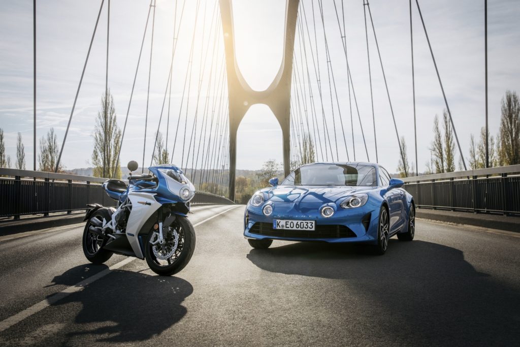 superveloce-alpine-serie-limitata-110-esemplari-mv-agusta-alpine-a110
