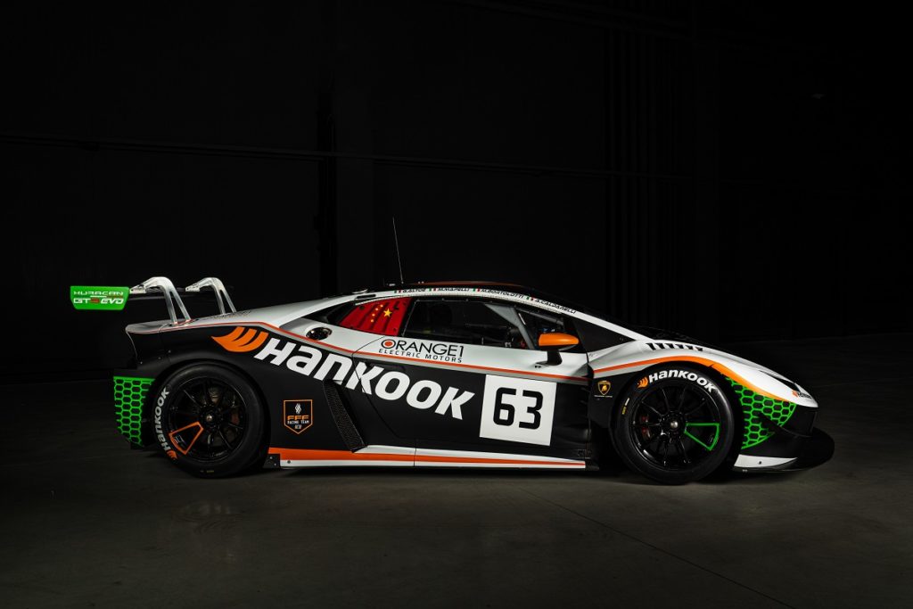 un-quartetto-italiano-correra-per-il-nuovo-hankook-fff-racing-team-alla-49a-24-ore-adac-total