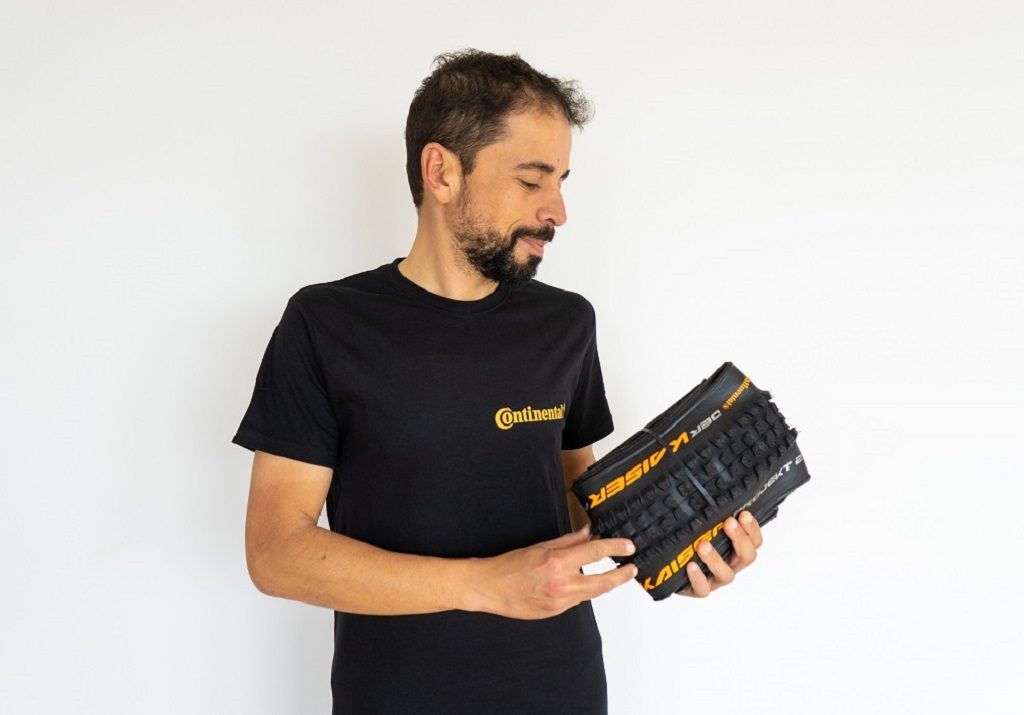 omar-di-felice-continental-cycling-pneumatici-ultracylist-mountain-bike