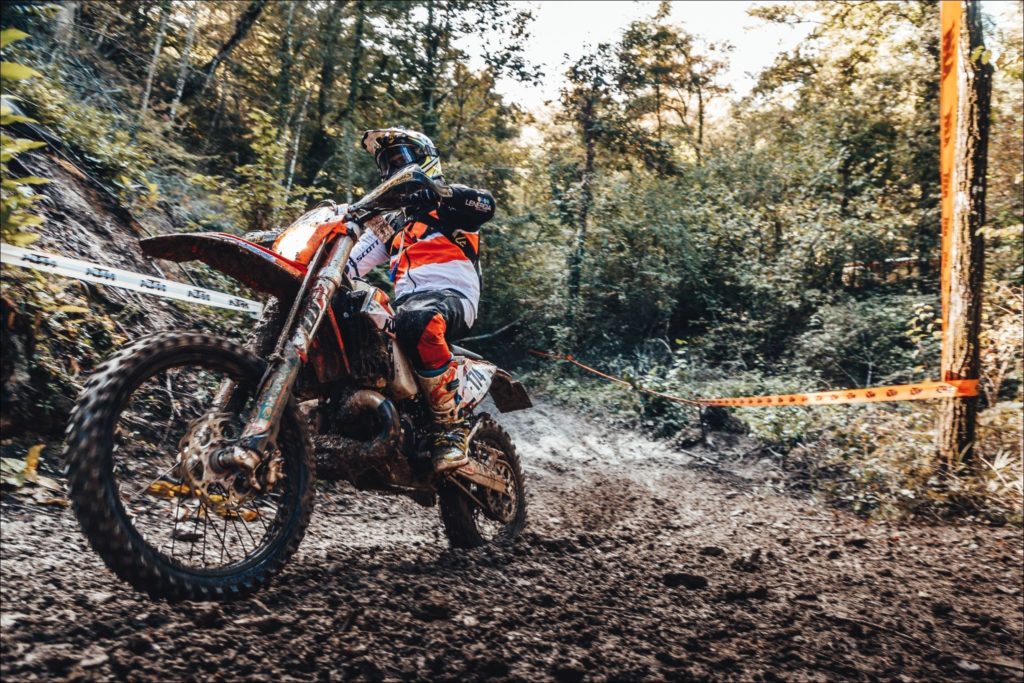 trofeo-enduro-ktm-2021-citta-di-castello-umbria-pirelli-riga-gomme