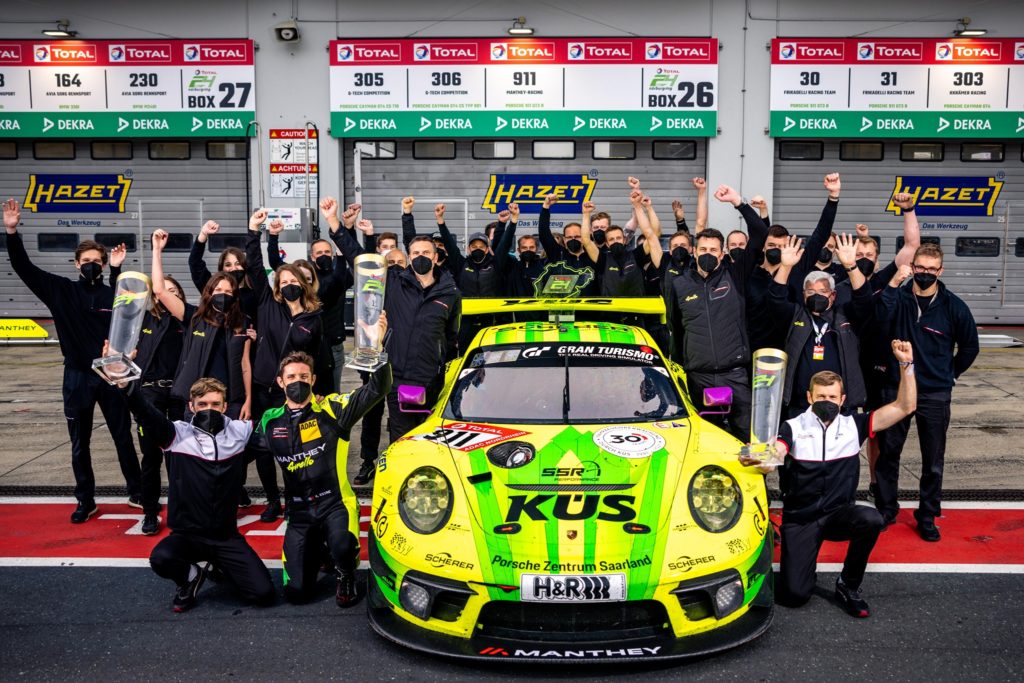 michelin-24-ore-di-nurburgring-porsche-911-gt3-r-manthey-racing