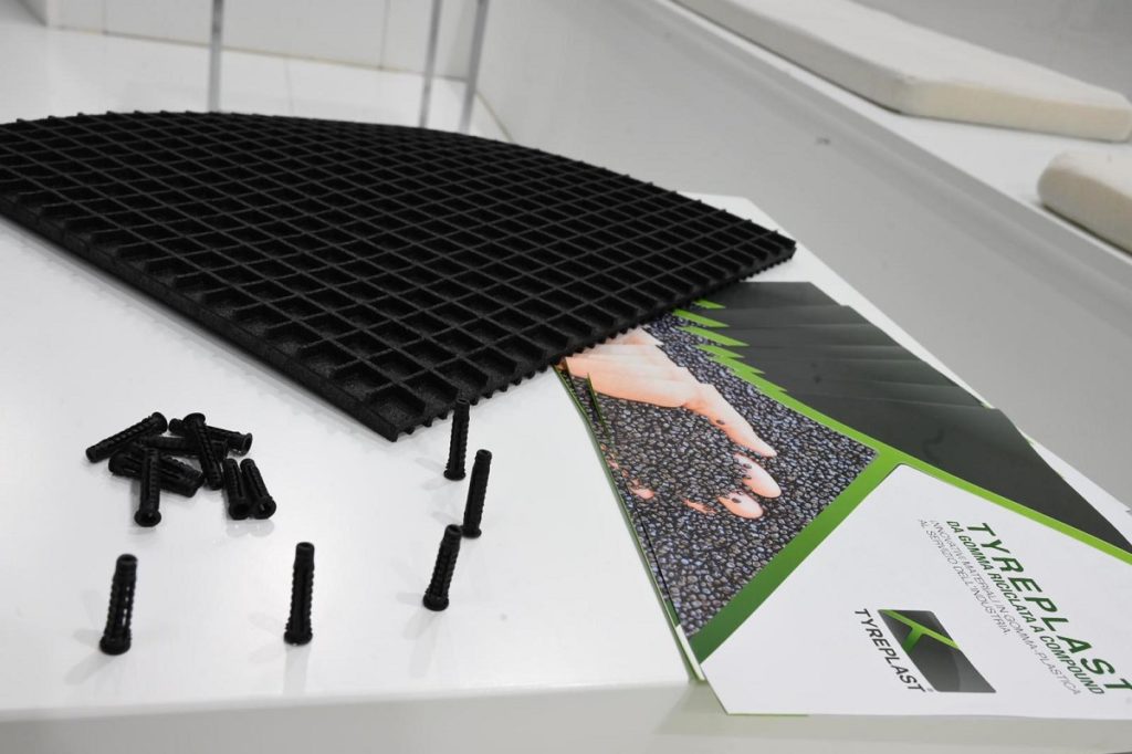 tyreplast-da-pneumatici-fuori-uso-e-plastica-riciclata-arrivano-nuovi-materiali-circolari-per-lindustria-4-0
