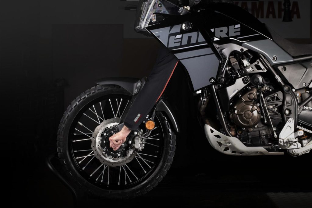 yamaha-partnership-pirelli-dunlop-migliori-brand-pneumatici-al-mondo