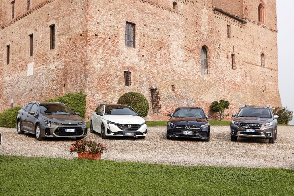 station-wagon-safe-drive-subaru-outback-swace-peugeot-308-classe-c