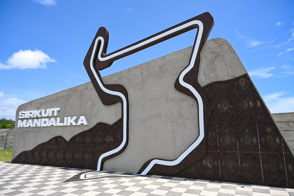 sbk-mandalika-2023-orari-tv-sky-tv8-anteprima-pirelli-superbike