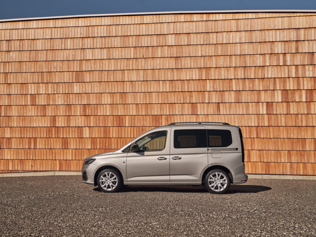 dezent-tv-cerchi-furgoni-transporter-van-suv-capacita-di-carico-1-050-kg