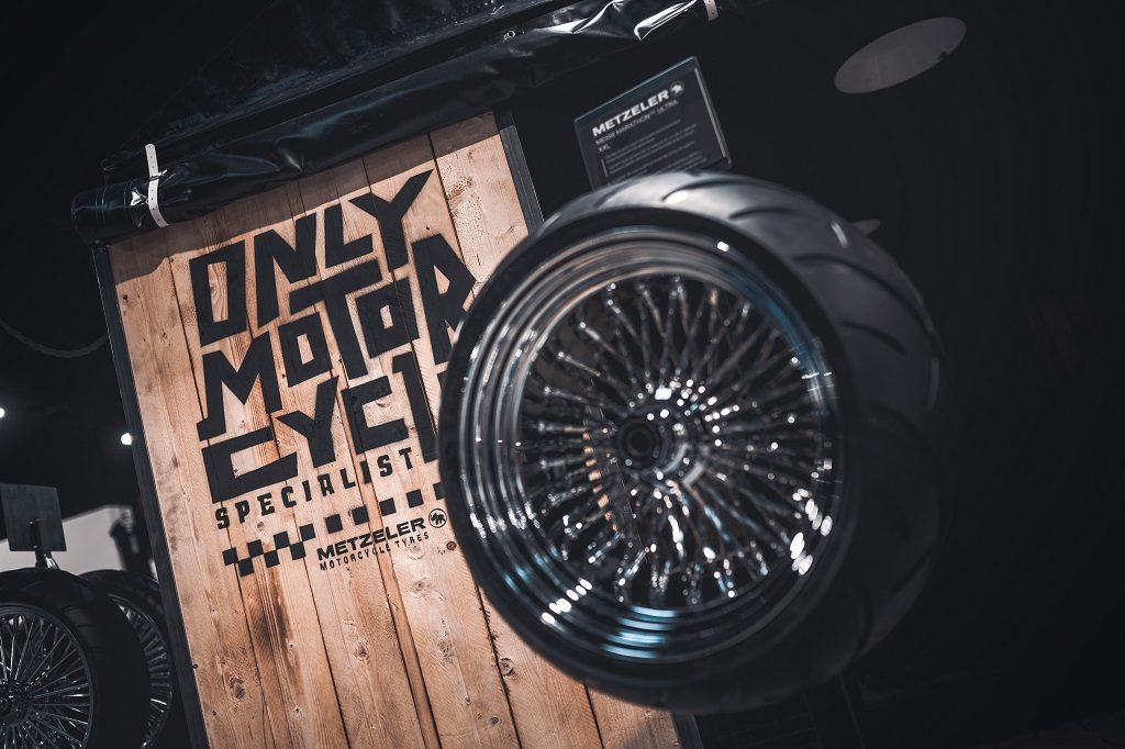 metzeler-ai-festeggiamenti-per-i-120-anni-di-harley-davidson-a-budapest
