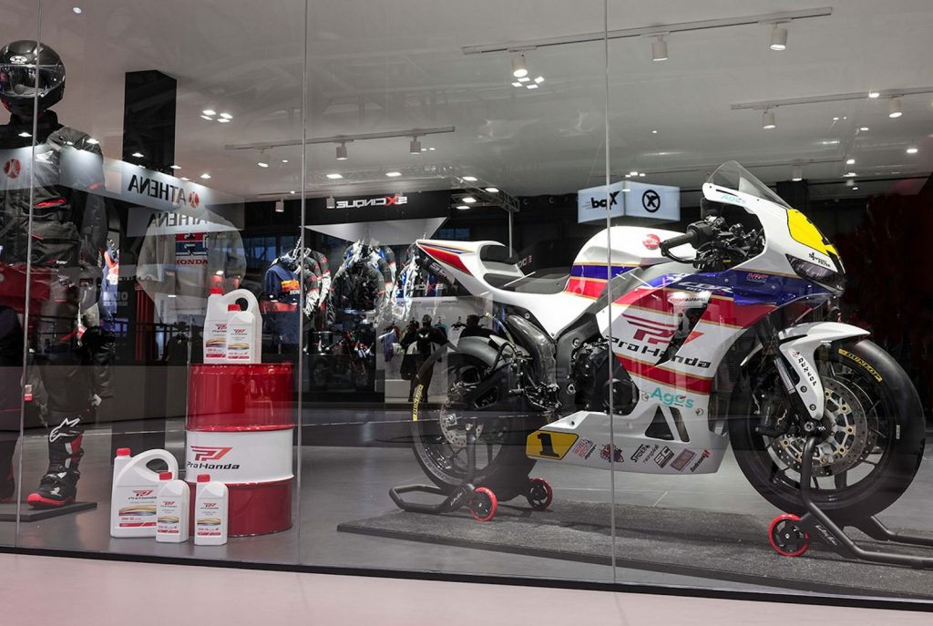 Pneumatico Dunlop 634635 – Profilo Racing, Massimo Grip Su Asciutto, Stabilità E Controllo