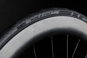 Pirelli Cinturato Evo TLR pneumatico bici enduro stradale