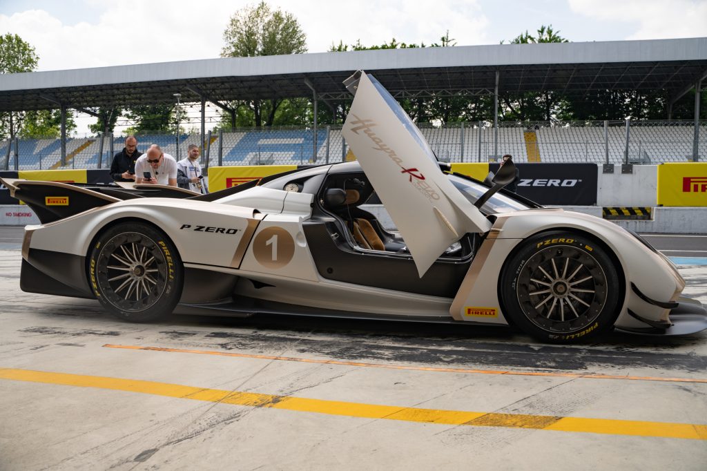 Pirelli Pagani P Zero Horacio Utopia Huayra R Evo Roadster